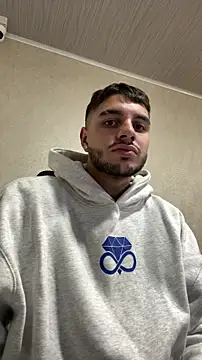 Amadeo Wild online show from September 23, 2:14 am