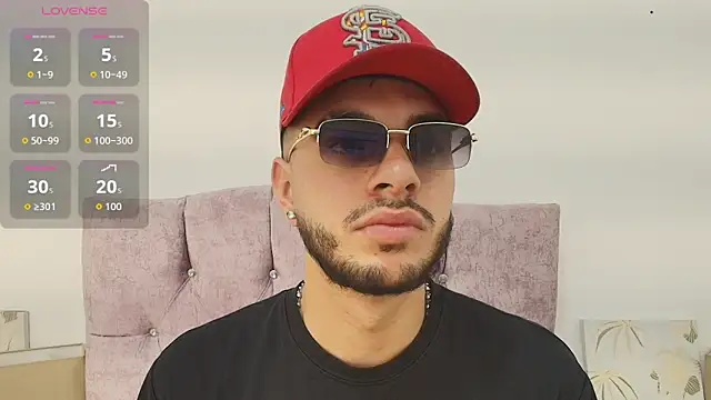 Amadeo Wild online show from October 31, 11:44 am