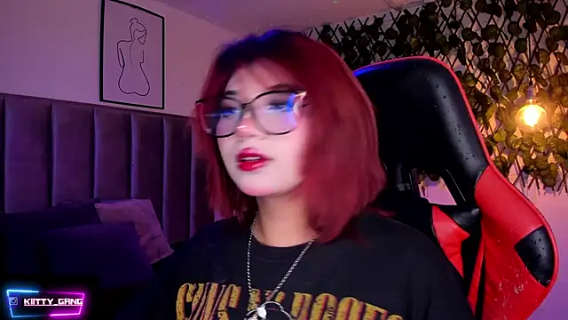 Kitty Gang online show from November 25, 1:27 am