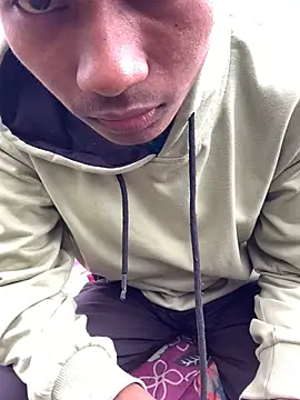 Snapshot of ShroveRising chatting on March 5, 7:16 am ShroveRising online show from March 5, 7:16 am