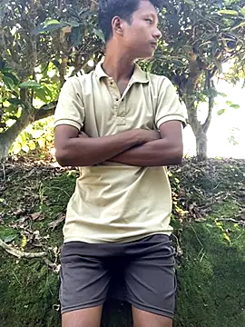 Snapshot of ShroveRising chatting on October 21, 4:24 am ShroveRising online show from October 21, 4:24 am