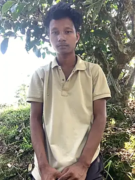 Snapshot of ShroveRising chatting on October 26, 6:19 am ShroveRising online show from October 26, 6:19 am