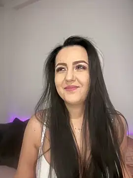 Snapshot of Ariel__Blossom chatting on January 7, 4:27 pm Ariel Blossom online show from January 7, 4:27 pm