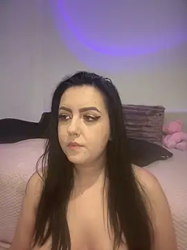 Snapshot of Ariel__Blossom chatting on January 24, 8:22 pm Ariel Blossom online show from January 24, 8:22 pm