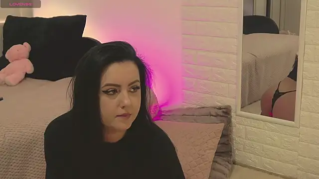 Snapshot of Ariel__Blossom chatting on January 29, 9:39 pm Ariel Blossom online show from January 29, 9:39 pm