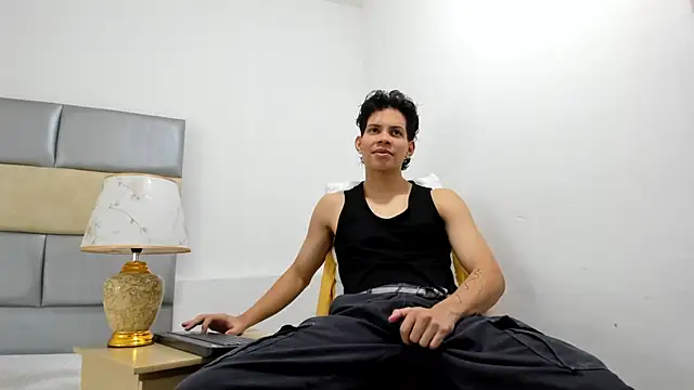 Snapshot of lax777_ chatting on March 8, 12:52 pm lax777 online show from March 8, 12:52 pm