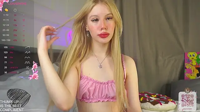 ZaraDudley online show from March 22, 5:52 pm