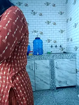 Snapshot of Saroj-Shah chatting on March 16, 3:14 am Saroj-Shah online show from March 16, 3:14 am