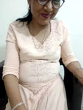 Snapshot of Saroj-Shah chatting on March 19, 2:13 pm Saroj-Shah online show from March 19, 2:13 pm