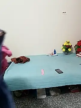 Snapshot of Saroj-Shah chatting on September 10, 3:39 am Saroj-Shah online show from September 10, 3:39 am