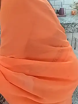 Snapshot of Saroj-Shah chatting on October 6, 5:38 am Saroj-Shah online show from October 6, 5:38 am