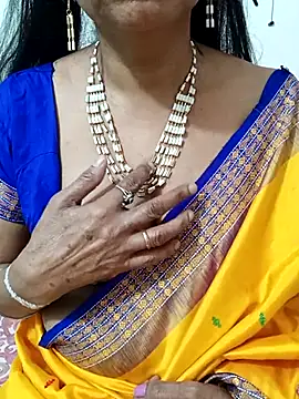 Snapshot of Saroj-Shah chatting on November 7, 6:46 am Saroj-Shah online show from November 7, 6:46 am