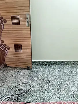 Snapshot of Saroj-Shah chatting on November 10, 10:36 am Saroj-Shah online show from November 10, 10:36 am