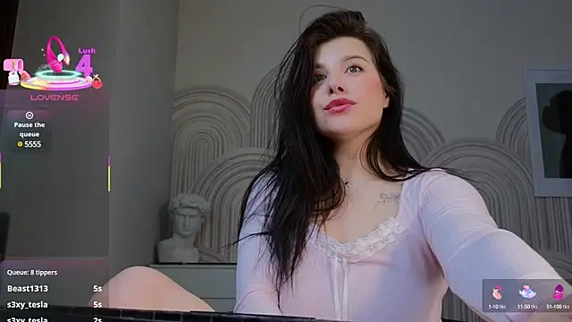 Jenna Adams  online show from March 17, 7:13 am