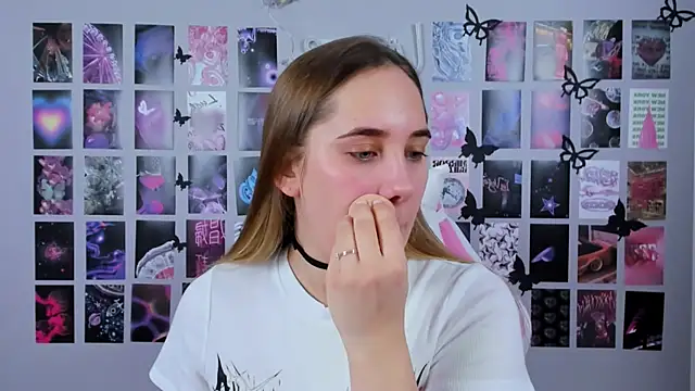 MiaMilas online show from February 19, 7:50 am