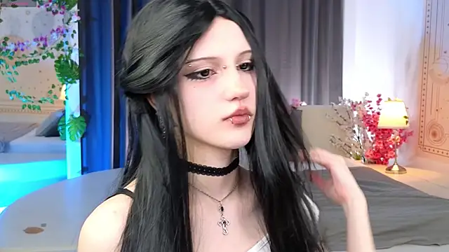 dark vamp  online show from March 4, 1:17 pm