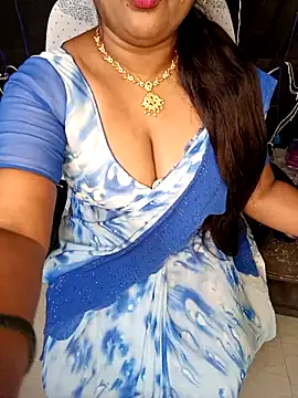 honey-sexy online show from February 8, 6:22 am