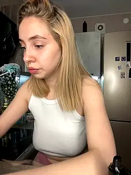 Snapshot of Kitty_Katrine chatting on December 3, 5:11 pm Kitty Katrine online show from December 3, 5:11 pm