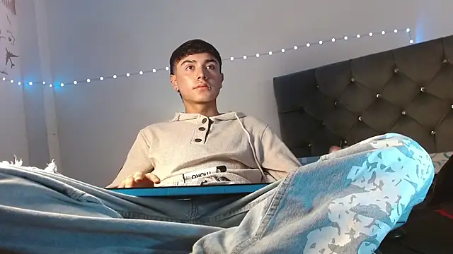 Im juanda online show from January 24, 8:11 pm