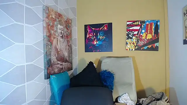 KamilaParrisx online show from October 1, 4:18 am