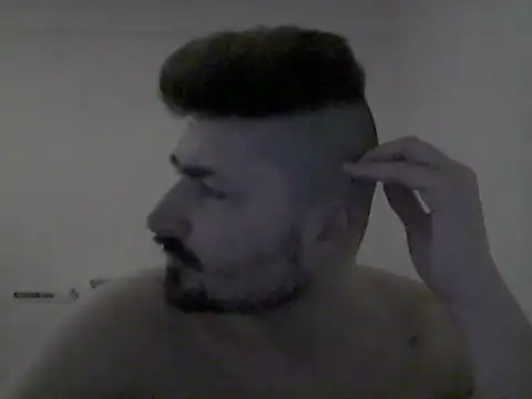 Snapshot of Hkl95555 chatting on September 22, 10:56 pm Hkl95555 online show from September 22, 10:56 pm