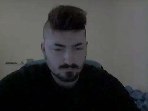 Snapshot of Hkl95555 chatting on November 14, 12:15 pm Hkl95555 online show from November 14, 12:15 pm