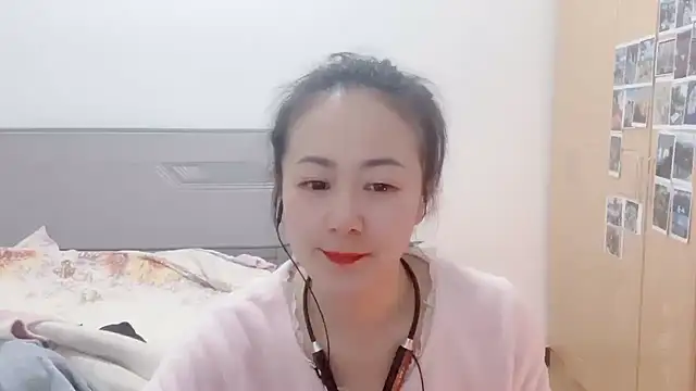 Snapshot of fanfan-FF chatting on December 21, 12:59 pm fanfan-FF online show from December 21, 12:59 pm