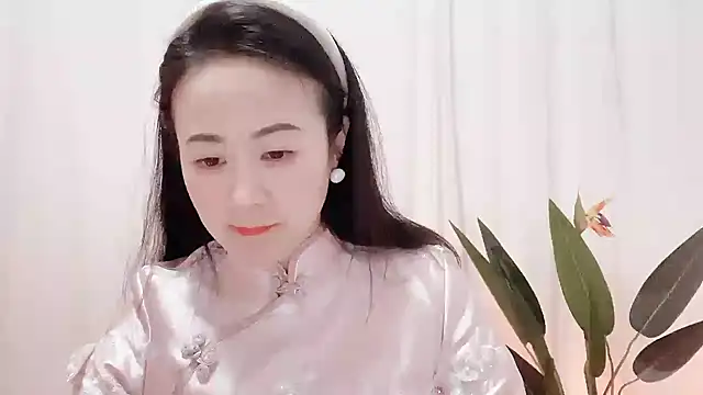 Snapshot of fanfan-FF chatting on February 24, 12:26 pm fanfan-FF online show from February 24, 12:26 pm