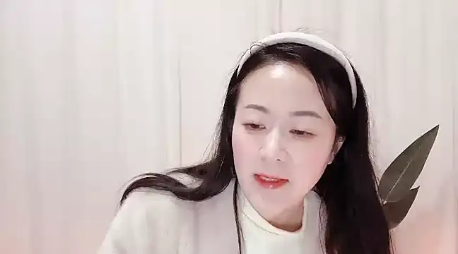 Snapshot of fanfan-FF chatting on March 8, 2:01 am fanfan-FF online show from March 8, 2:01 am