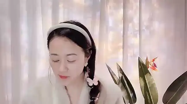 Snapshot of fanfan-FF chatting on March 8, 11:58 am fanfan-FF online show from March 8, 11:58 am