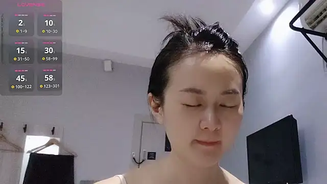 Snapshot of fanfan-FF chatting on October 15, 1:44 pm fanfan-FF online show from October 15, 1:44 pm