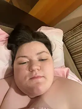 Alex m online show from December 8, 9:41 pm