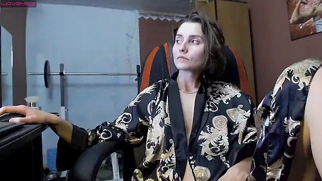 womanstrong78 online show from February 22, 6:19 pm