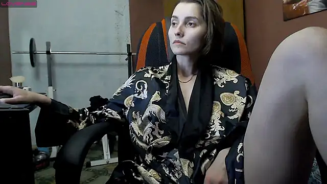 womanstrong78 online show from February 23, 4:57 pm