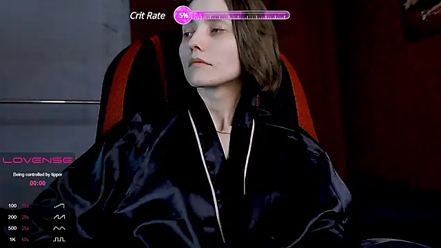 womanstrong78 online show from March 7, 11:40 am