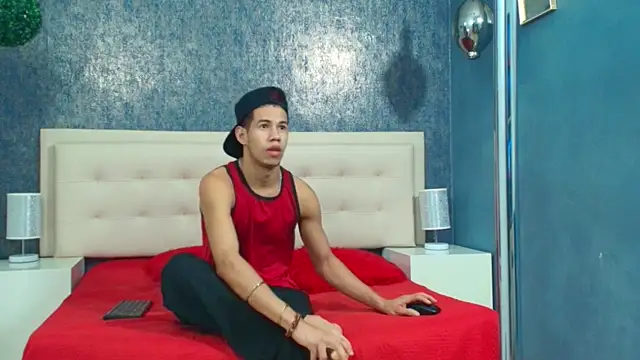 Erick Zhimerman online show from November 24, 7:46 pm