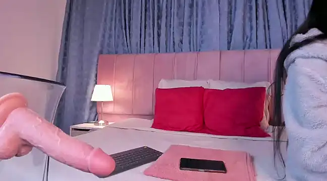 x milu online show from February 14, 9:21 pm