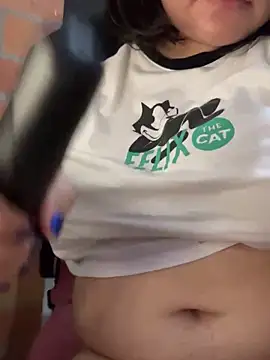 CinnamonCookiez online show from January 10, 7:04 am