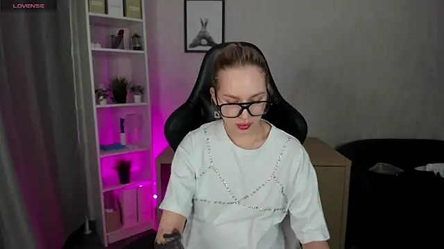 Carol  Cox online show from January 30, 10:19 pm