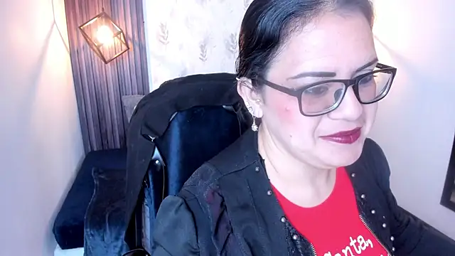 brigittemiller online show from October 25, 4:02 pm