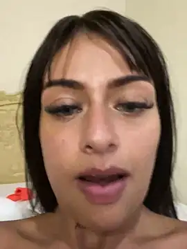 ZairaSofia1 online show from January 28, 10:45 pm