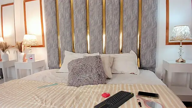 Snapshot of dayanne07 chatting on October 8, 7:33 pm dayanne07 online show from October 8, 7:33 pm