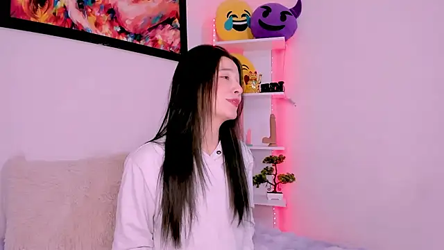 Manuelaa mejiia online show from September 26, 10:25 pm