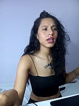 Karii-R online show from February 9, 8:24 pm