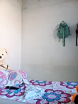 Karii-R online show from October 7, 7:55 pm