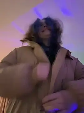 MaddisonHaas online show from January 29, 1:05 am