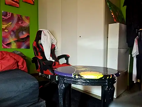 MASTERBULLY online show from September 23, 3:59 pm