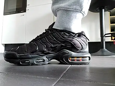 MASTERBULLY online show from October 13, 12:49 pm