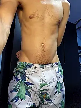 Snapshot of boyminerin00 chatting on September 20, 1:17 am boyminerin00 online show from September 20, 1:17 am