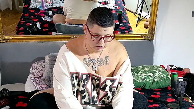 SunshineLexi online show from November 10, 2:05 pm